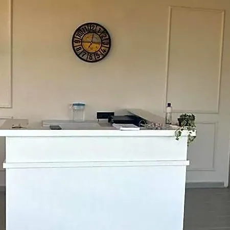 Royalova Hotell Çınarcık