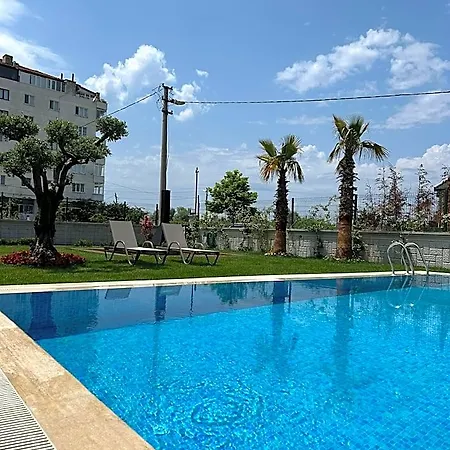 Royalova 3* Çınarcık